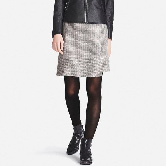 Uniqlo Dresses & Skirts - (NWT) Uniqlo | Wool Blend Houndstooth Wrap Skirt